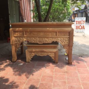 Bàn thờ gỗ gụ (dài 217cm, sâu 107cm, cao 127cm) + chân 12cm